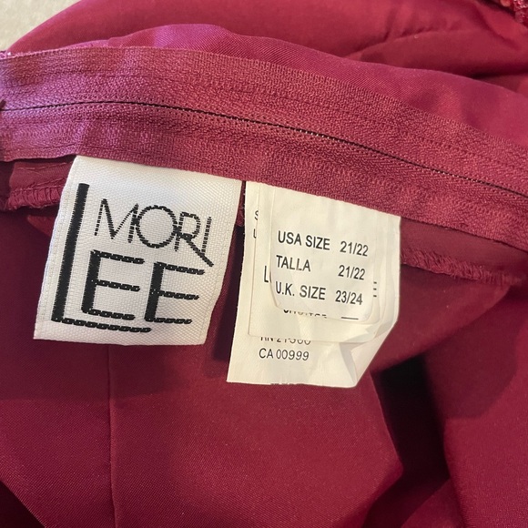 Wine Red Beaded Maxi Dress - Picture 5 of 5